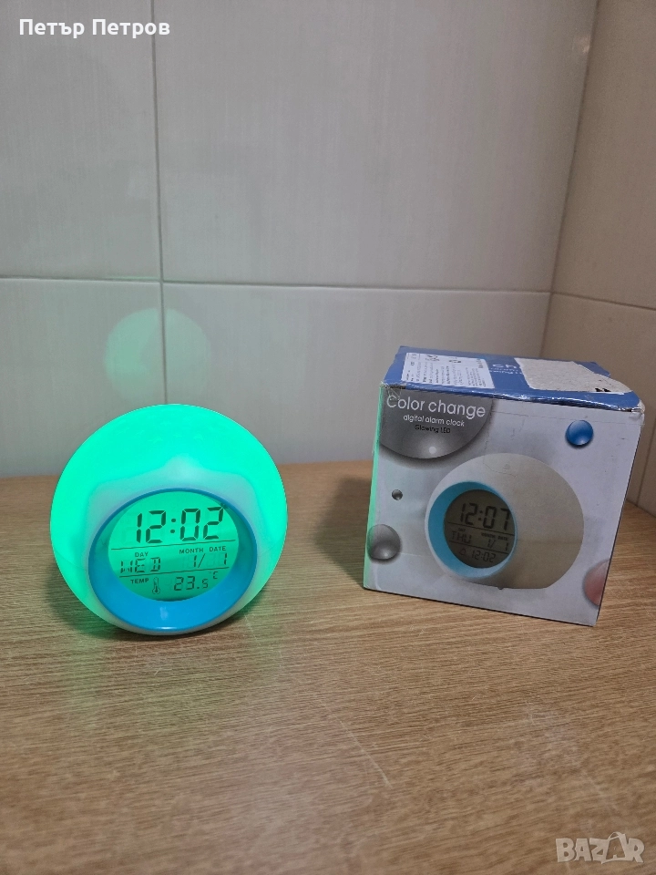 Детски цифров будилник Too Ta с 7 цвята нощна светлина. , снимка 1