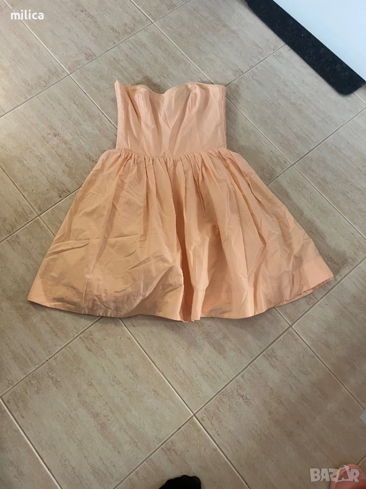 Дамска рокля, снимка 1