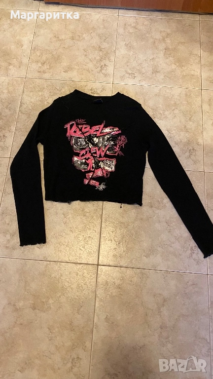 Подарявам тийнейджърски дрешки., снимка 1