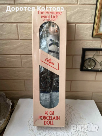 ALLISON нова красива порцеланова кукла от бисквитен порцелан, снимка 2 - Антикварни и старинни предмети - 52459103