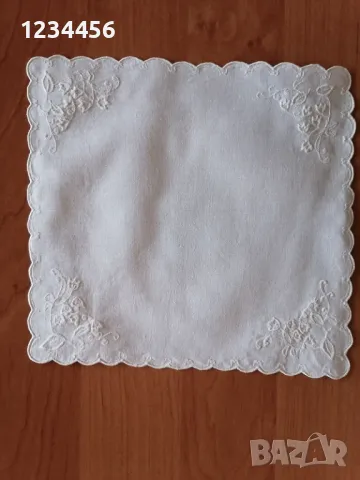 Нови битови покривки, възглавница, кърпички, карета, дантели - ръчна бродерия, везани салфетки, снимка 5 - Декорация за дома - 7175502
