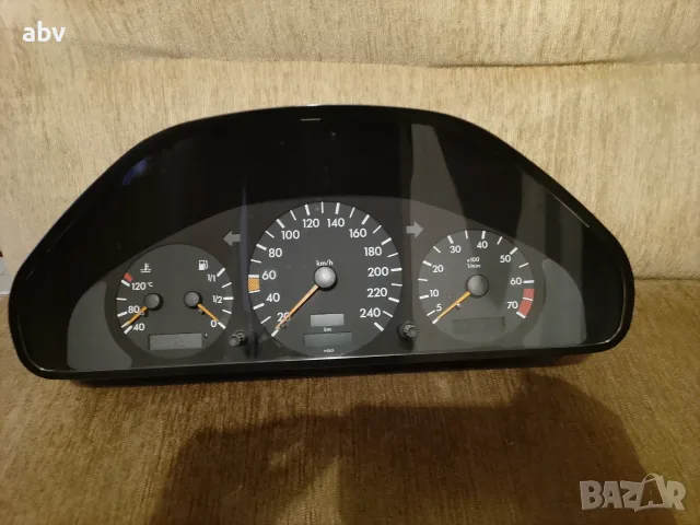 Километраж Мерцедес В202 Mercedes W202 1.8 122 Бензин 