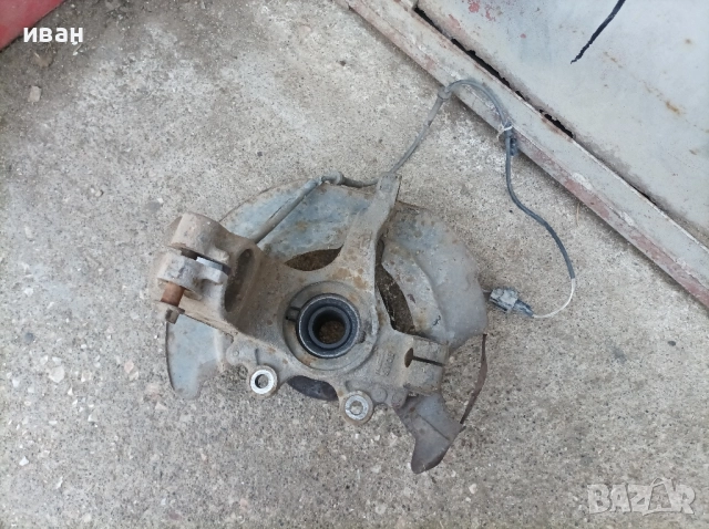 Предна дясна шенкел главина за Мазда 5 2.0 CD. 143 кс. 2005 год., снимка 7 - Части - 51780056