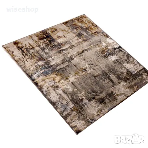 Килим с изчистен дизайн, наличен в четири размера–за комфорт и топлина, снимка 1