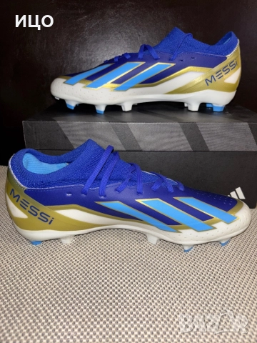 Нови футболни обувки Adidas X