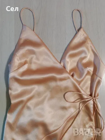 Бежова сатенена рокля С, снимка 3 - Рокли - 49774172