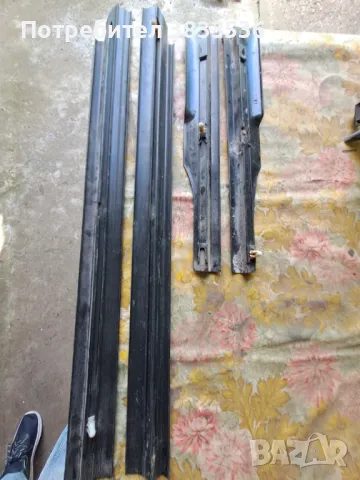 Декоративни лайстни между мокета и рамката на вратата от Vw Golf Mk2 - за 4 врати., снимка 5 - Части - 49922380