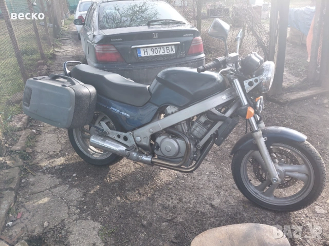 Продавам мотоциклет honda ntv 650 новвнос, снимка 4 - Мотоциклети и мототехника - 53756680