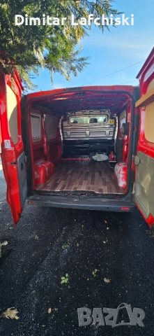 Opel Vivaro 1.9TDI 2006г., снимка 6 - Бусове и автобуси - 52612203