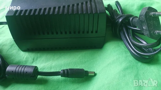 Зарядно BOSE DCS92, снимка 2 - Оригинални зарядни - 49341313