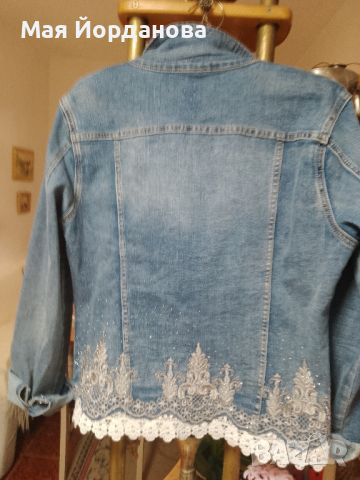 Дънково яке, ново номер L с красива бродерия ., снимка 3 - Якета - 44708345