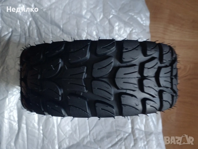 Безкамерната гума за тротинетки размер 10х2,75-6,5