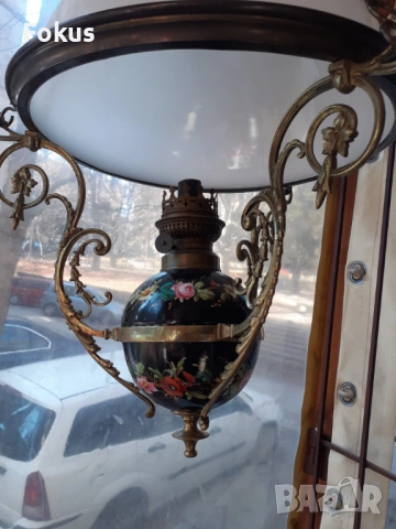 Страхотен порцеланов полилей абажур на газ опалиново стъкло, снимка 2 - Антикварни и старинни предмети - 53282914