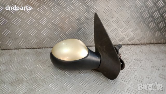 Дясно огледало Peugeot 206 2002г.	