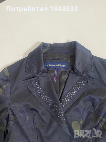 Дамско сако, снимка 3 - Сака - 51625877