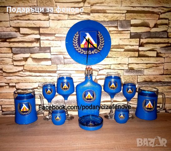 Подарък за фен на  "ЛЕВСКИ"- ръчно декорирана бутилка с логото на "Левски", снимка 2 - Подаръци за мъже - 34758434