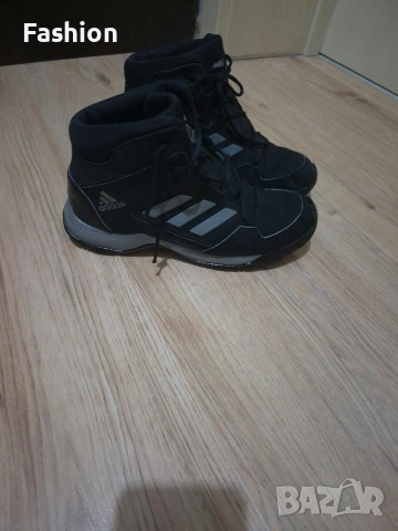 ADIDAS TERREX БОТИ НОМЕР 38,5
