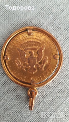 Доларов медальон -позлатен сребърен 1/2 долар 1968  в обков, снимка 2 - Нумизматика и бонистика - 34033717