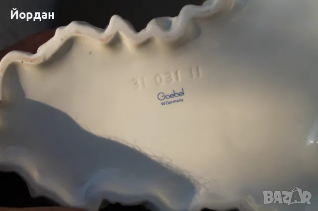 Немска порцеланова фигурка ''Goebel'', снимка 12 - Колекции - 47666308