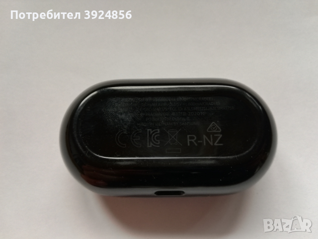 Samsung Galaxy Buds+ (SM-R175) зарядна кутия, снимка 3 - Безжични слушалки - 44774396