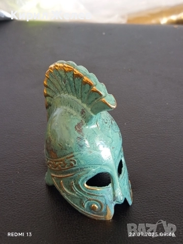 Статуетка шлем спартански зелена оксидация за КОЛЕКЦИОНЕРИ 51352