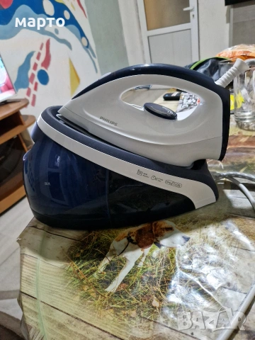 Ютия с парогенератор Philips, снимка 2 - Ютии - 53112980