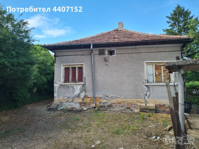 продава, снимка 2 - Къщи - 53184930
