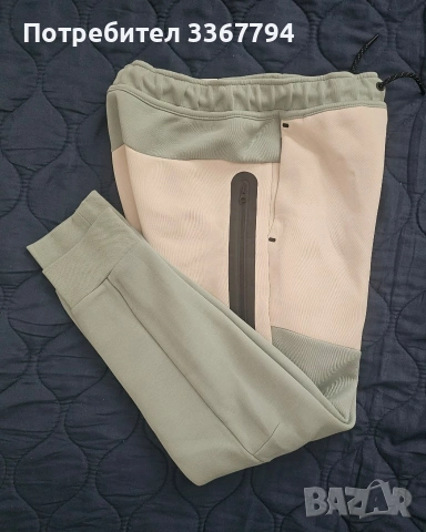 Оригинално детско долнище Nike Tech Fleece , снимка 5 - Детски анцузи и суичери - 53527647