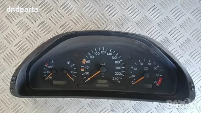 Километраж Mercedes E W210 1997 2105404947 Mercedes-Benz E-Class 210 (W/S) (1995-2003)