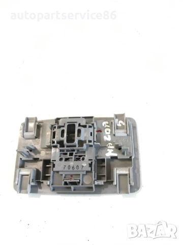 Вътрешна задна светлина за Mazda 5 2.0D (2007) C23551310, снимка 2 - Части - 53700357