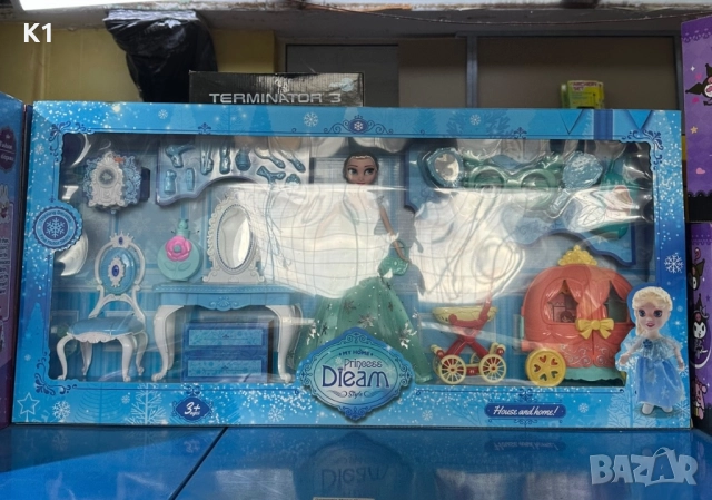 Голям комплект Елза от „Замръзналото кралство" с каляска, мебели и аксесоари