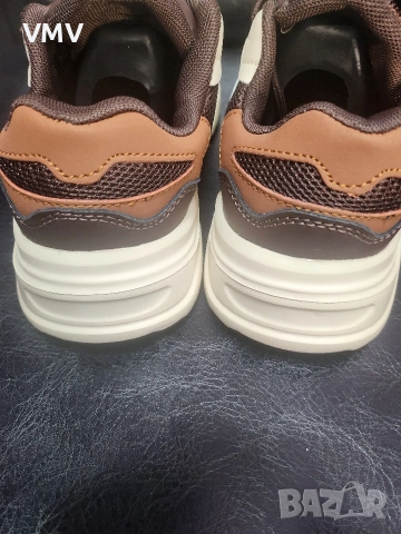 Нови 24см стелка , снимка 6 - Дамски ежедневни обувки - 53415331