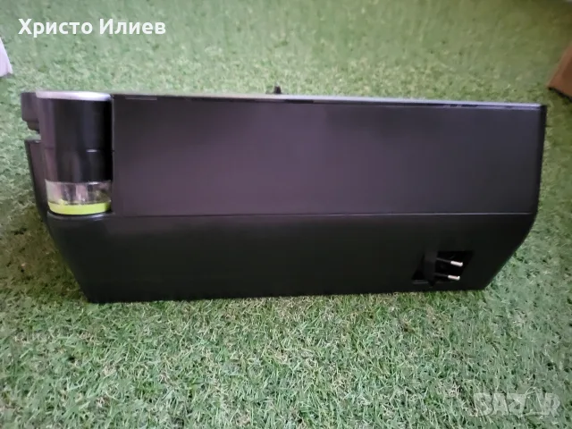 Уред за вакуумиране FoodSaver VS3190X, снимка 9 - Други - 56192601