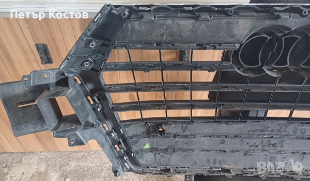 предна грил Решетка Audi Q7 2016г, снимка 10 - Части - 53572727