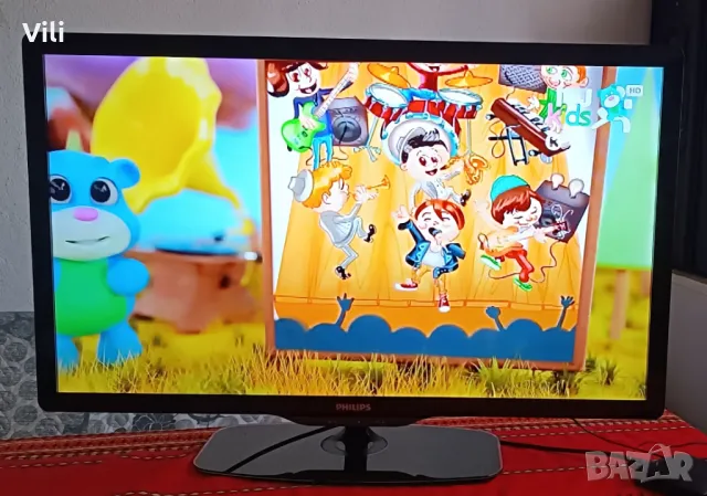 PHILIPS 40 PFL5606H/12, снимка 4 - Телевизори - 48090892