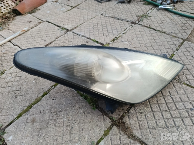 Десен фар за Toyota Celica T23 2000-2006 г. , снимка 2 - Части - 52721864