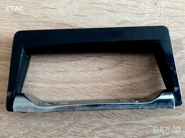 Дръжка за дипломатическо куфарче и две метални дръжки -знтики, снимка 3 - Антикварни и старинни предмети - 49502863