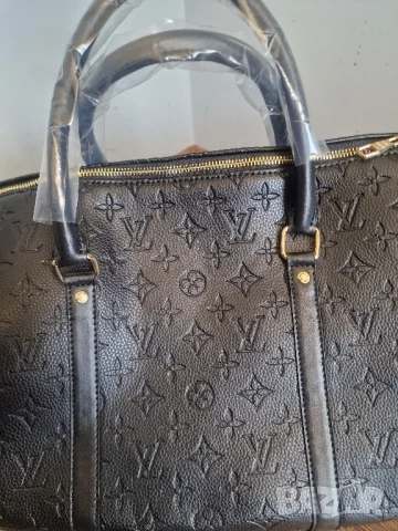 Страхотен пътнически сак LOUIS VUITTON, среден размер, с голяма дръжка , нов , снимка 3 - Сакове - 51357810