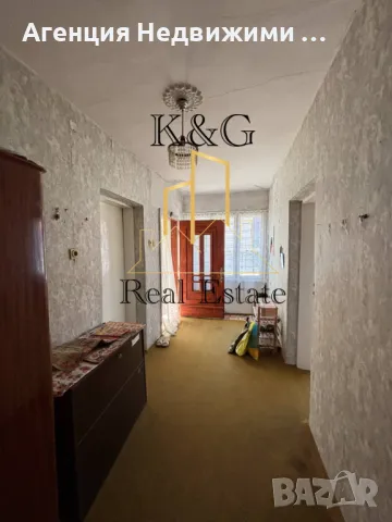 Двуетажна тухлена на гредоред къща в кв " Житница " , снимка 5 - Къщи - 50344366