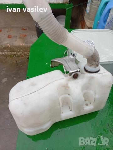 Продавам казанче за Чистачките на Фият Ситроен Пежо Дукато Джъмпер.