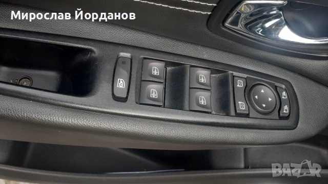 Renault Scenic 1.5 dci, снимка 5 - Автомобили и джипове - 40648077