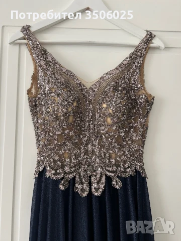 Продавам дамска дълга рокля