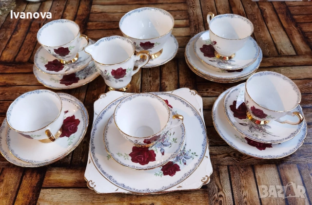 Сервиз за чай от английски костен порцелан 