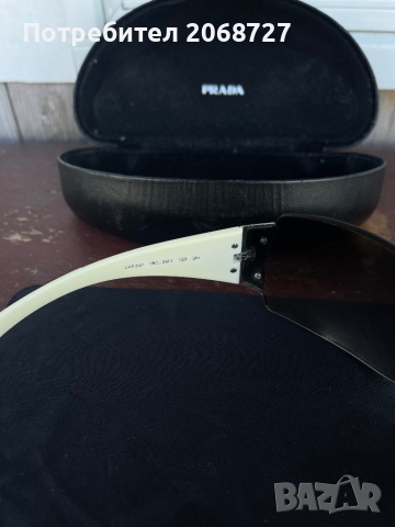 Prada оригинални очила, снимка 4 - Слънчеви и диоптрични очила - 44821442