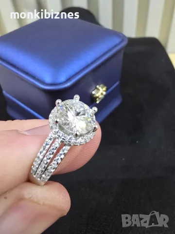 Дамски пръстени с блестящи камъни