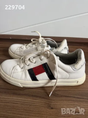 Дамски обувки Tommy Hilfiger , снимка 6 - Дамски ежедневни обувки - 56245894