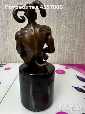 Бронзова статуетка „Фавн с череп“ – авторска пластика „M. Nick“ върху мрамор, снимка 5 - Антикварни и старинни предмети - 53405941