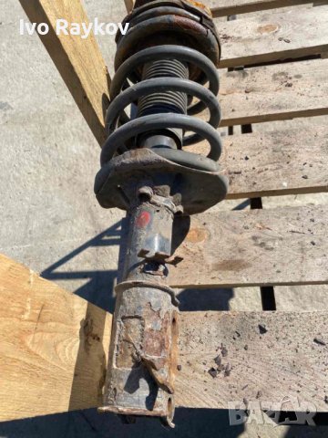 Предни Макферсони за KIA Carnival  2005г, снимка 2 - Части - 44310132