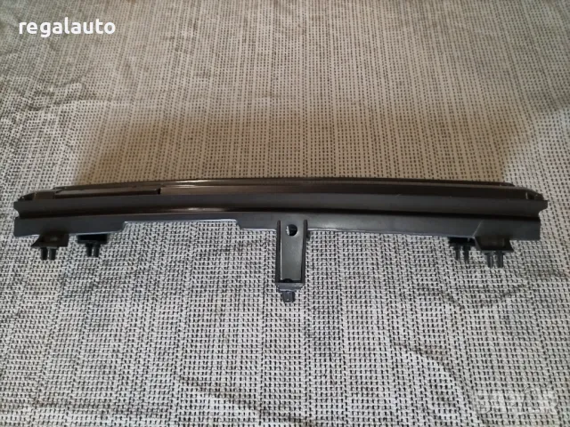 G22550710,G22550710A,GJ22550710A,решетка декоративна MAZDA 626 GD/GV 1988-1992, снимка 2 - Части - 48321362