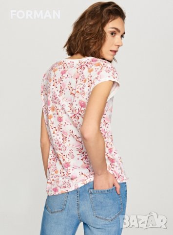 СТИЛНА блуза на розово-коралови цветчета, снимка 2 - Тениски - 40763681
